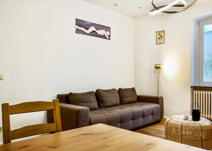 Charmante Altbauwohnung In